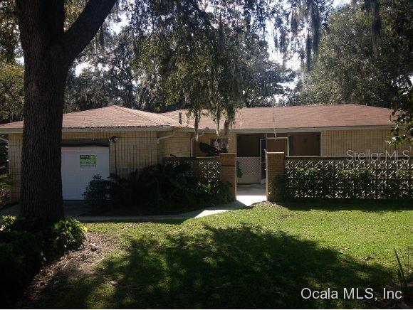 2 Spring Lake Pl., Ocala, FL 34472