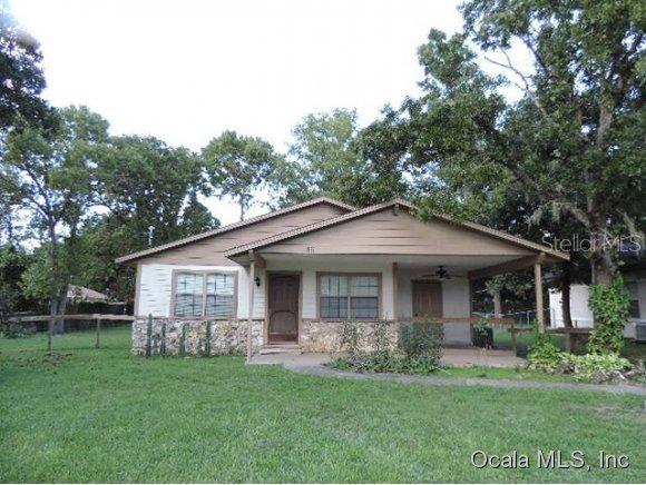 35 Almond Rd., Ocala, FL 34472