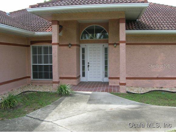 19 Midway Ct., Ocala, FL 34472