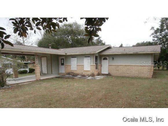 24 Lake Ct Loop, Ocala, FL 34472