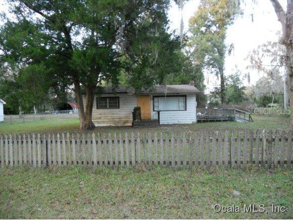 18931 NE 50 St., Williston, FL 32696