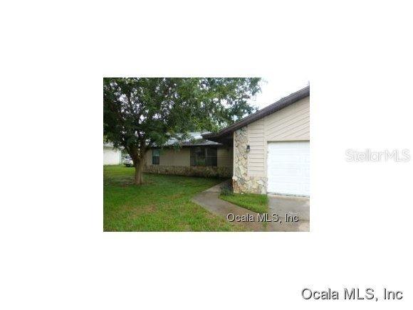42 Almond Dr., Ocala, FL 34472