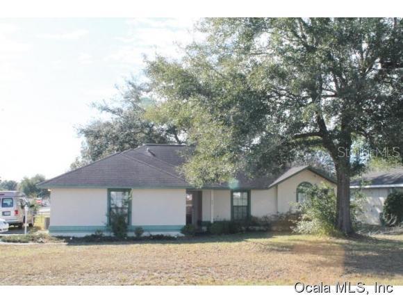 82 Almond Rd., Ocala, FL 34472