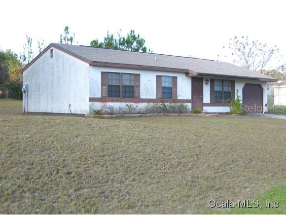 914 Hickory Rd., Ocala, FL 34472