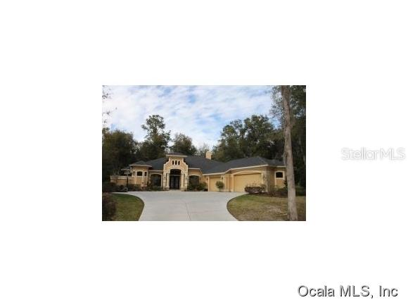 687 SE 47th Loop, Ocala, FL 34480