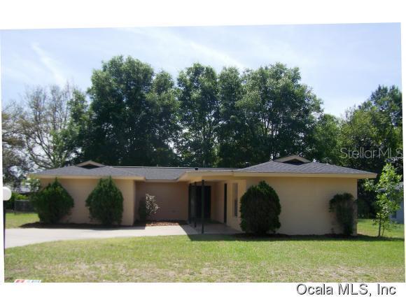 10 Silver Dr., Ocala, FL 34472