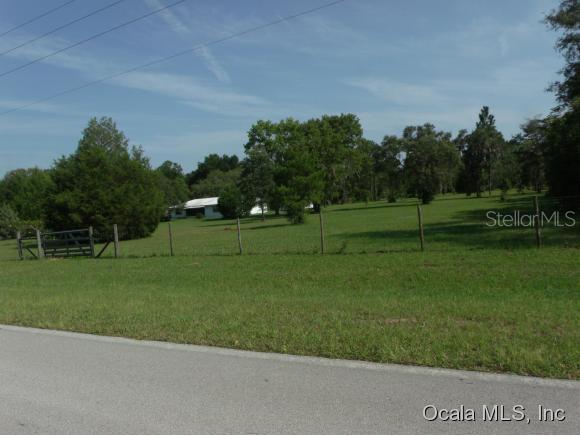 12451 NE 60 St., Williston, FL 32696