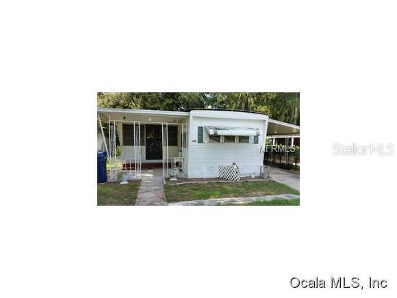 1011 Pineway St., Tavares, FL 32778