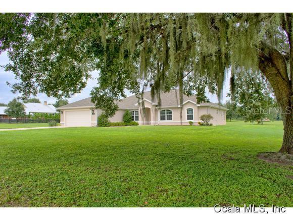 4860 County Road 103g, Oxford, FL 34484