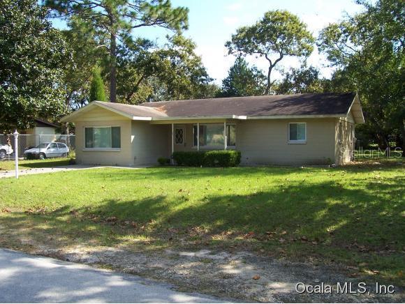 9321 Pine Ln., Ocala, FL 34472