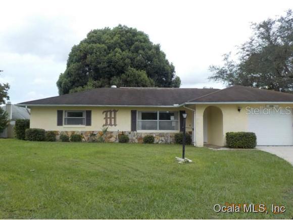 3090 N Chickasaw Way, Beverly Hills, FL 34465