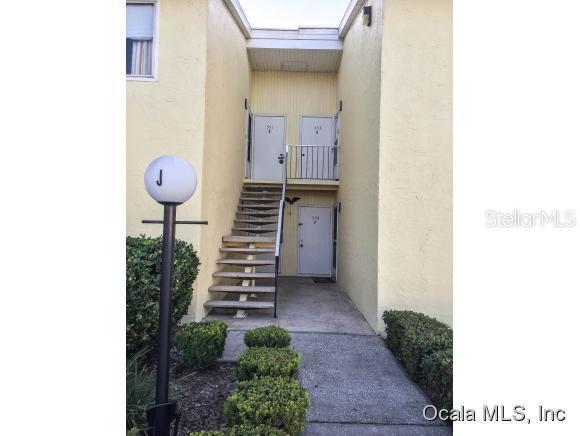 551 Fairways Cir. #A, Ocala, FL 34472