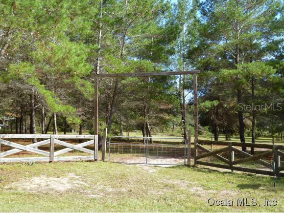 SE 116th Ave., Morriston, FL 32668