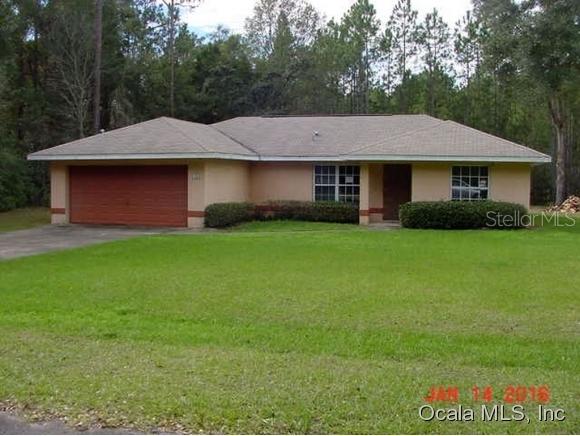 72 Guava Pass Dr., Ocklawaha, FL 32179