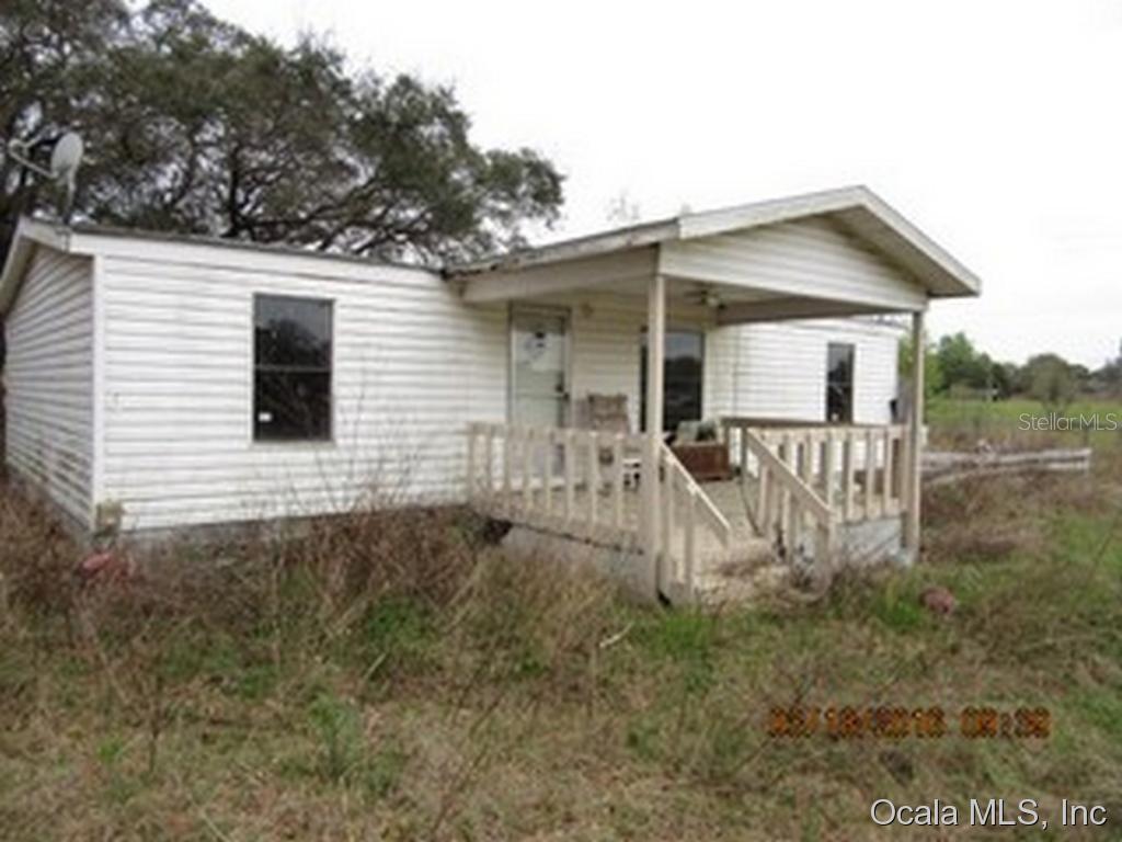 11256 SE 156 Ave., Ocklawaha, FL 32183