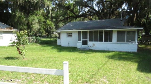 13081 E Highway 25, Ocklawaha, FL 32179