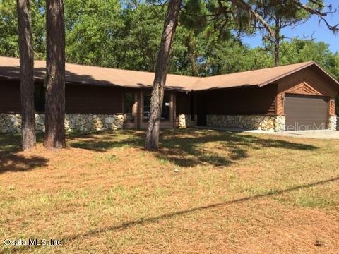 221 Oak Rd., Ocala, FL 34472
