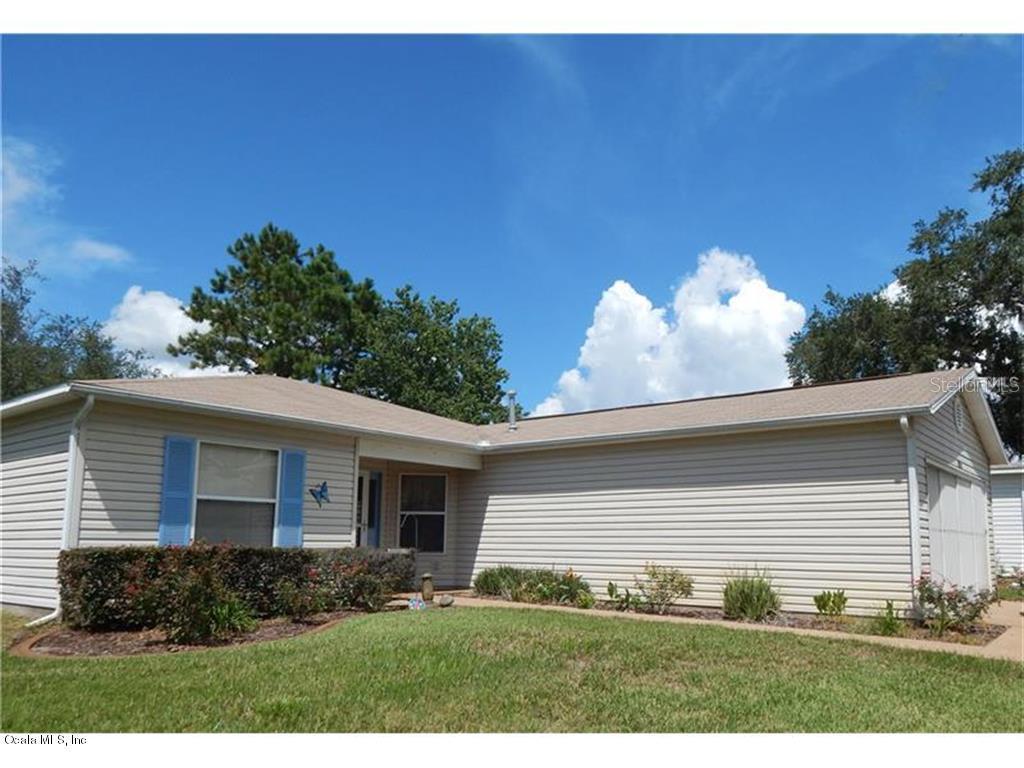 1023 Meadowbend Dr., Leesburg, FL 34748