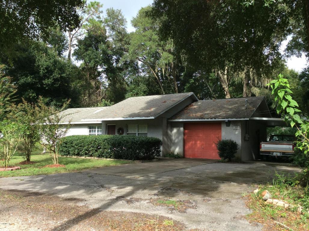 12051 SE 134th Ct., Ocklawaha, FL 32179