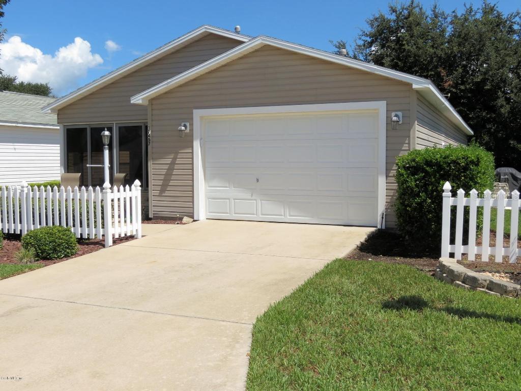 17457 SE 82nd Pecan Ter., The Villages, FL 32162