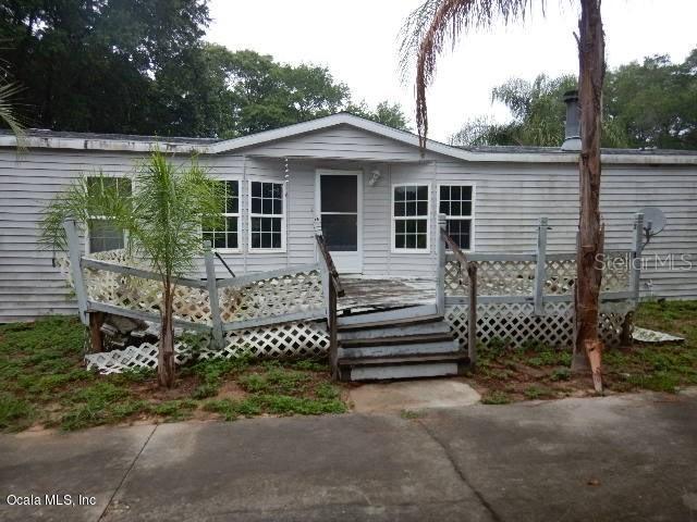 17430 SE 35th St., Ocklawaha, FL 32179