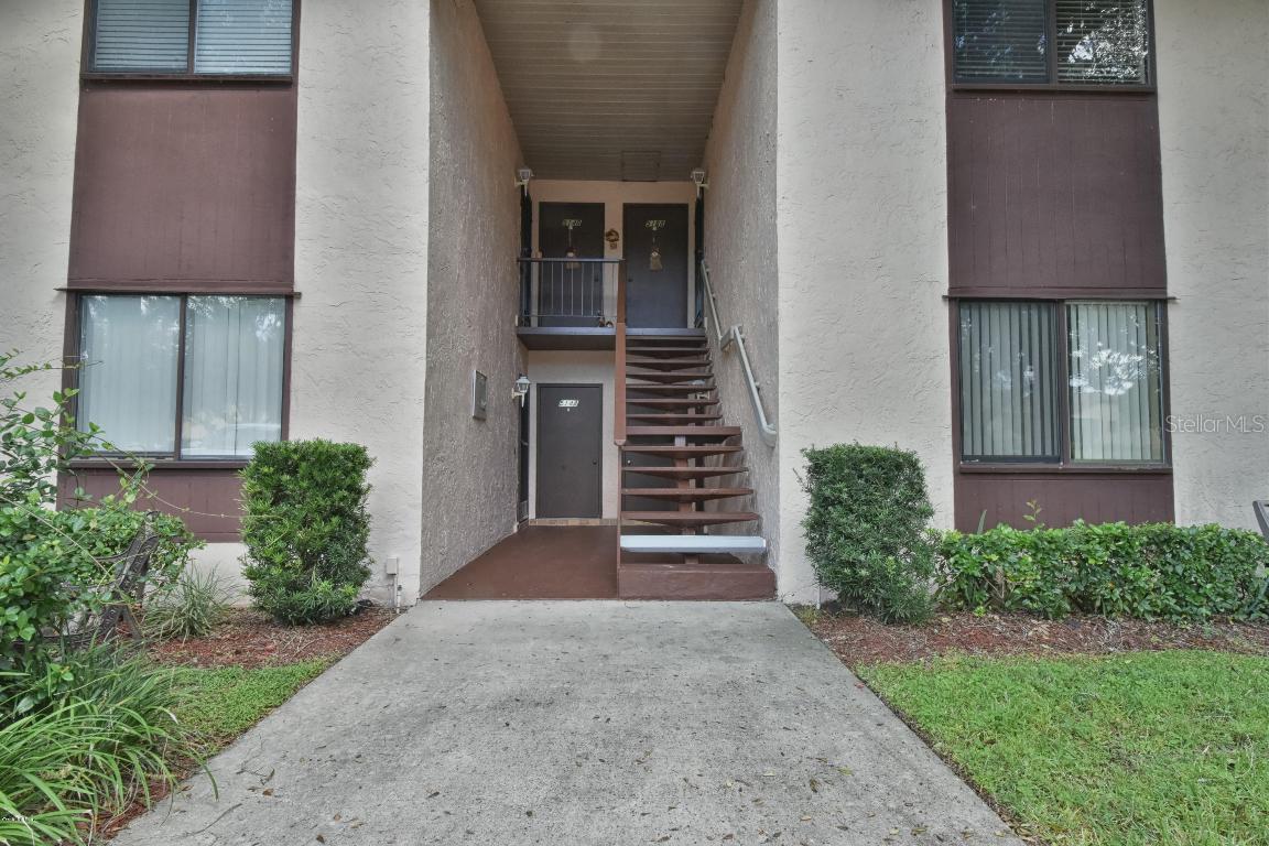 516 Silver Course #A, Ocala, FL 34472