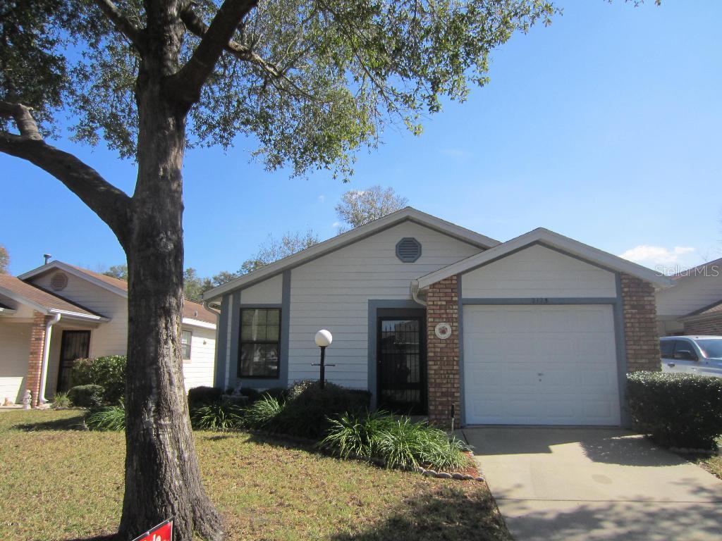 2125 NE 40th Ave., Ocala, FL 34470
