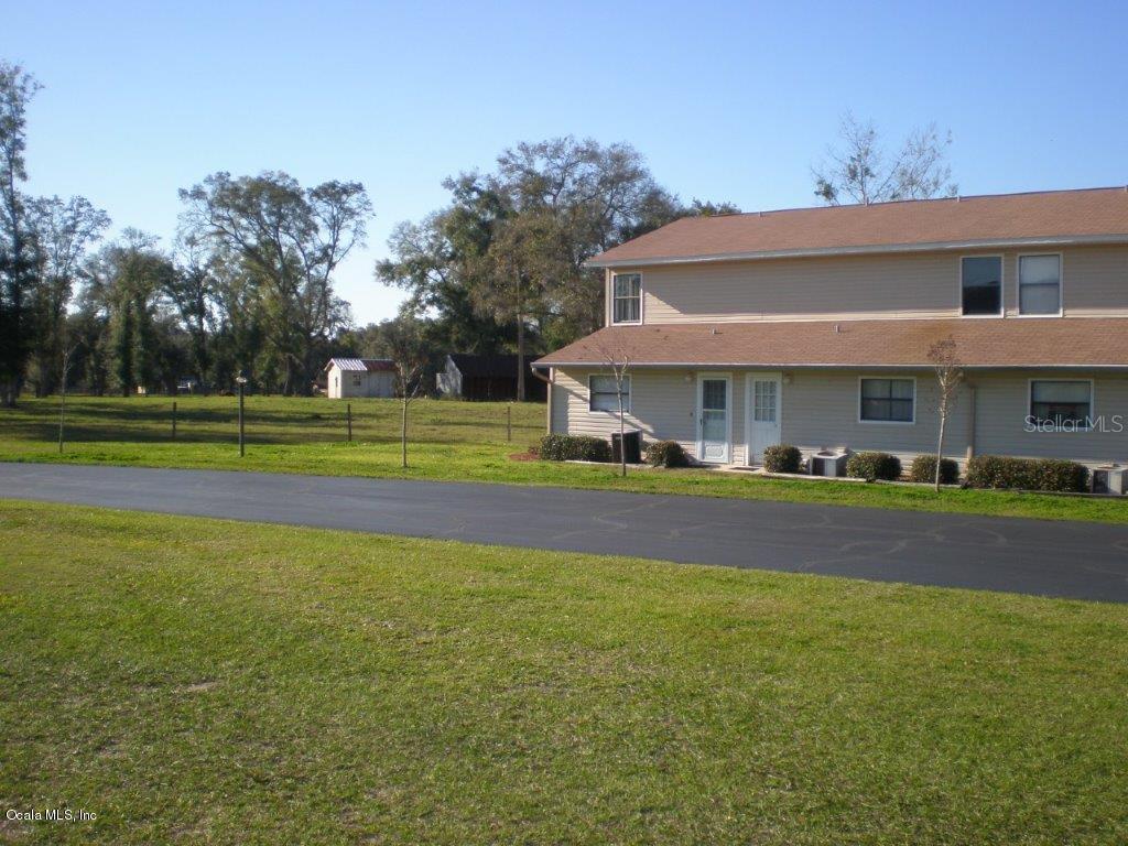 11001 SE Sunset Harbor Rd. #H46, Summerfield, FL 34491