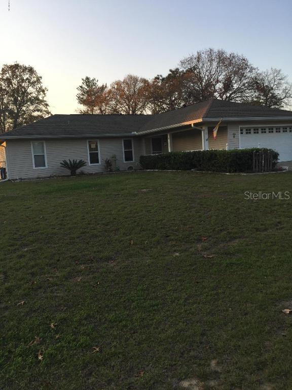 11 Fir Trail Way, Ocala, FL 34472