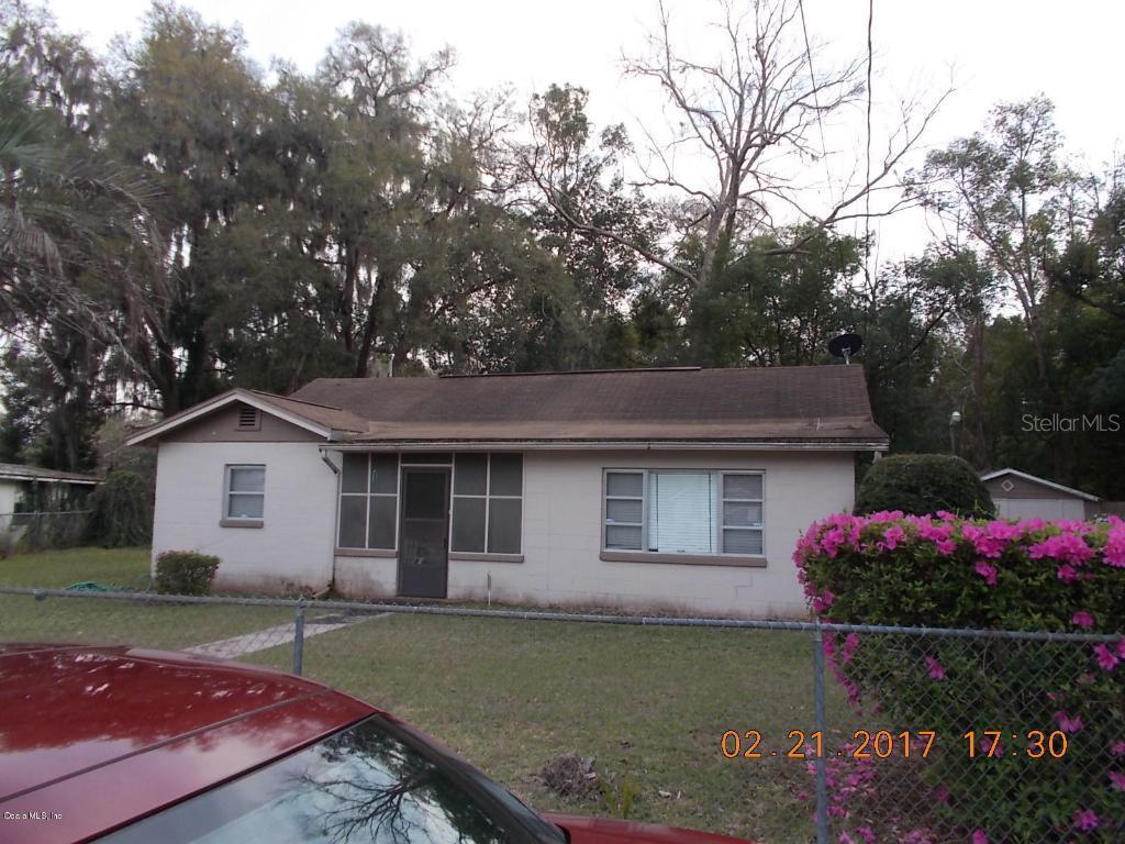 13540 SE 118 St., Ocklawaha, FL 32179