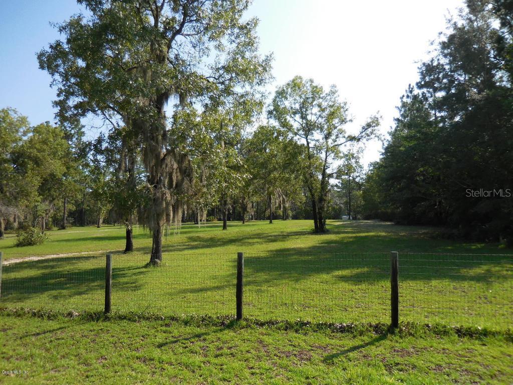 13451 NE 49th St., Williston, FL 32696