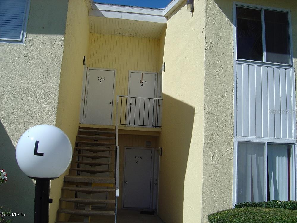 575 Fairways Cir. #B, Ocala, FL 34472