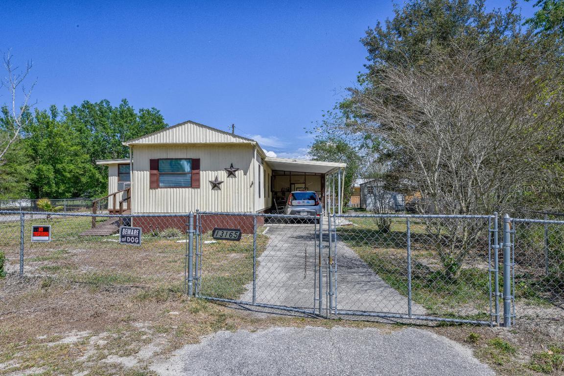 13165 SE 102 Ter., Ocklawaha, FL 32179
