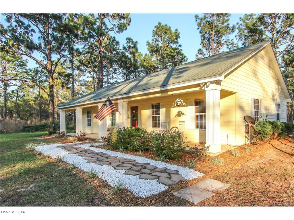 7749 SW 128th Terrace Rd., Dunnellon, FL 34432