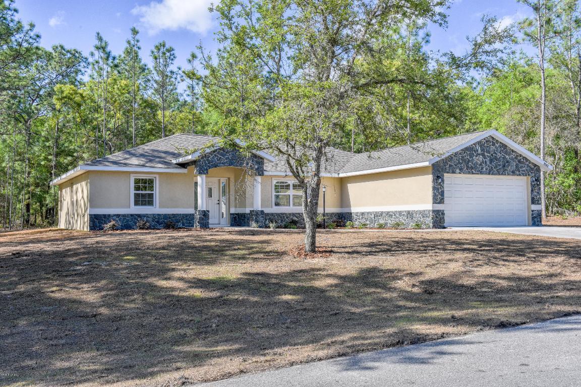 8542 SE 161st St., Summerfield, FL 34491