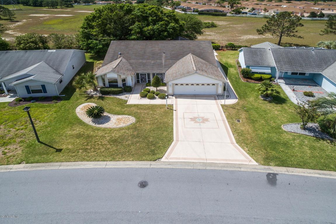 1812 Palo Alto Ave., The Villages, FL 32159