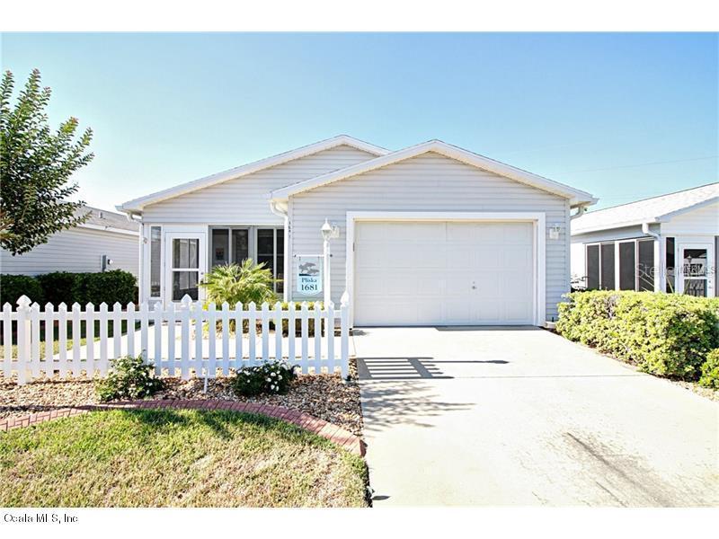 1681 Campos Dr., The Villages, FL 32162