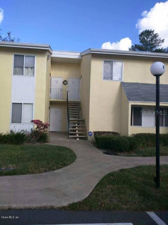 555 B SE B Fairways Dr., Ocala, FL 34472