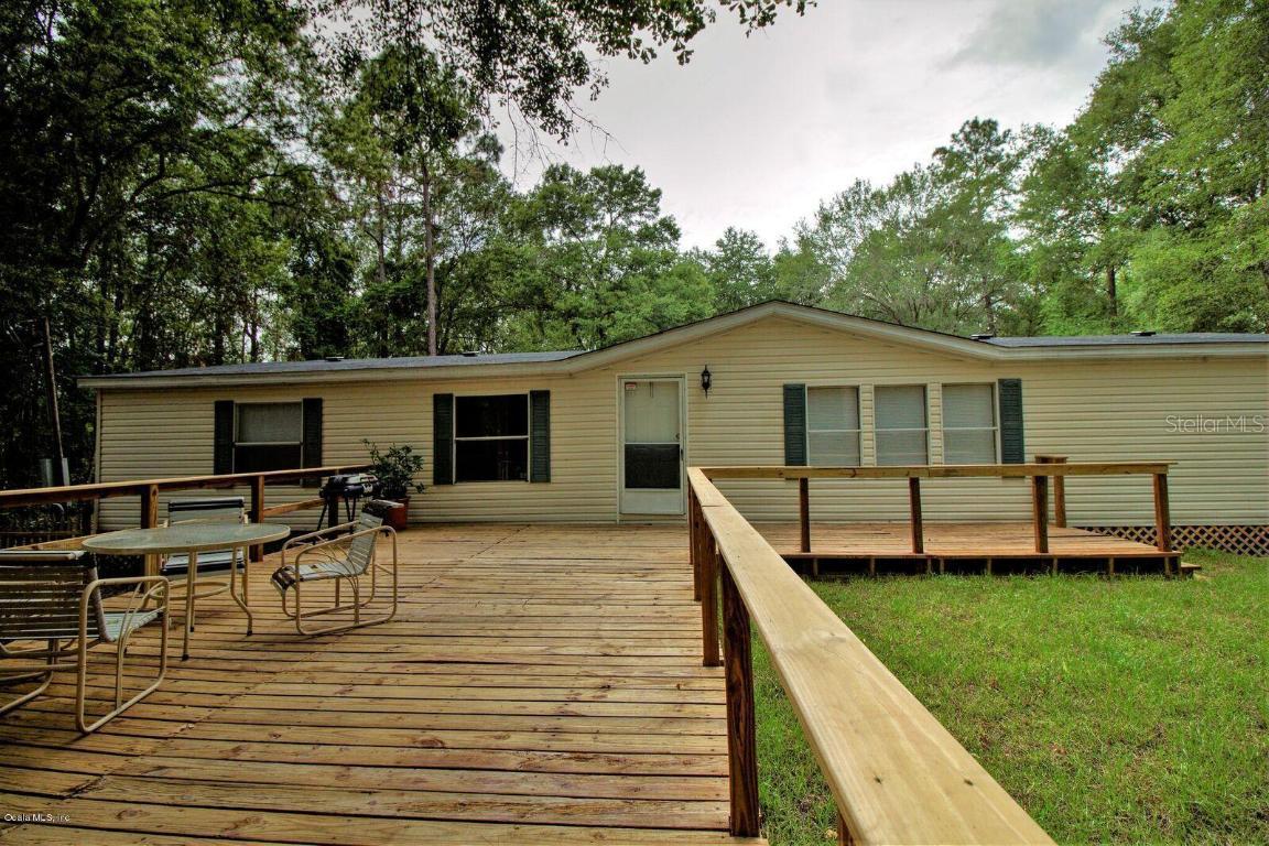 17079 N Highway 329, Reddick, FL 32686