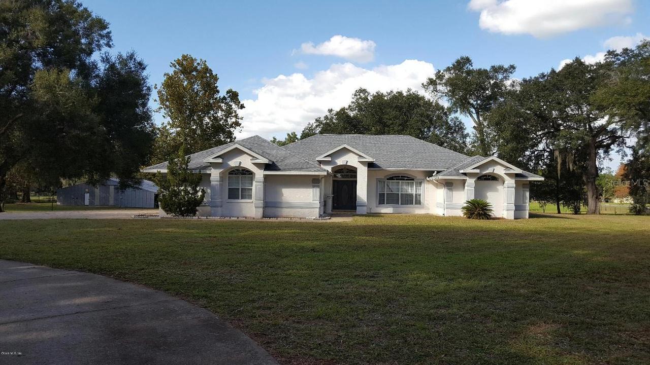 2401 SE 150th St, Summerfield, FL 34491