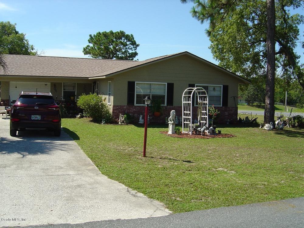 445 Spring Dr., Ocala, FL 34472