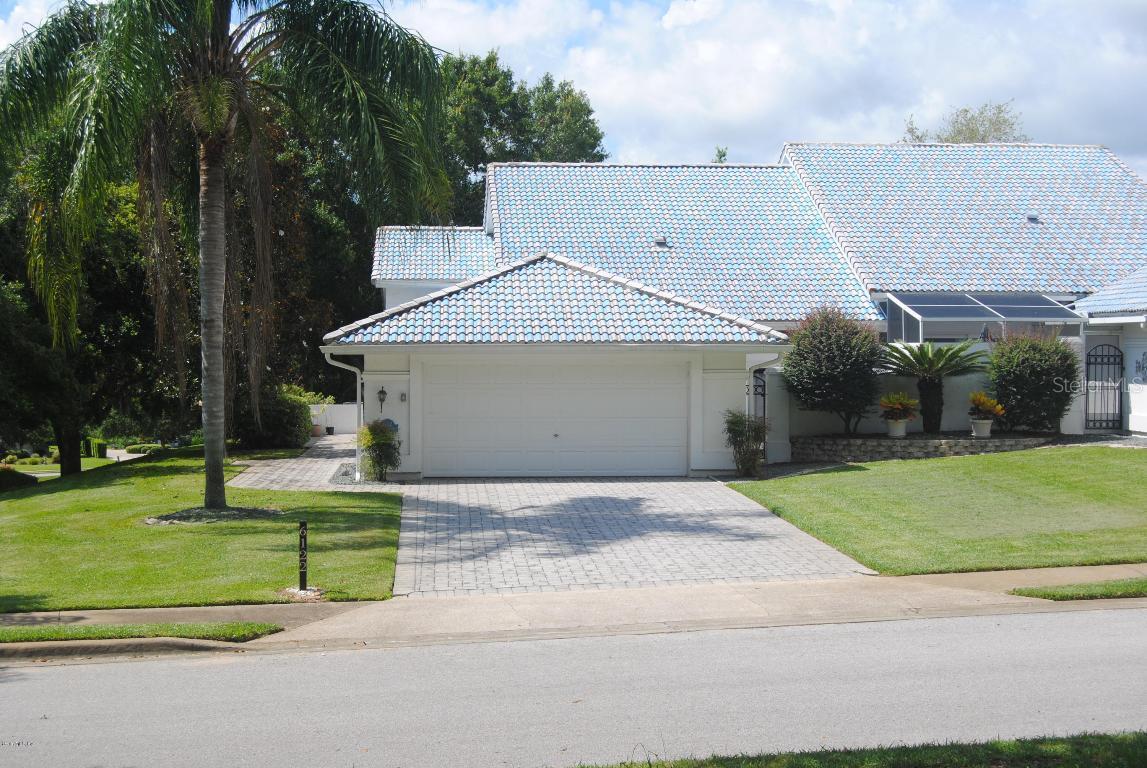 6122 Topsail Ct., Lady Lake, FL 32159