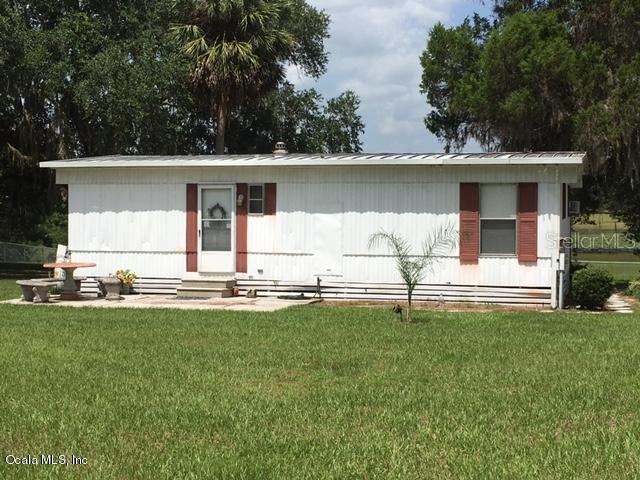 8978 SE 183rd Avenue Rd., Ocklawaha, FL 32179