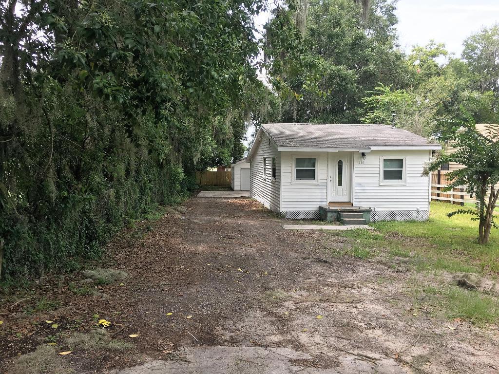 1216 NE 9th Ave., Ocala, FL 34470