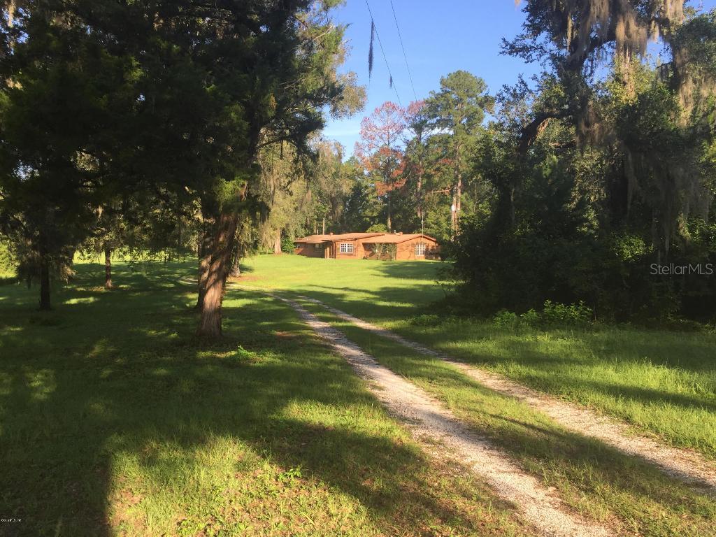 1350 NE 6th Blvd., Williston, FL 32696