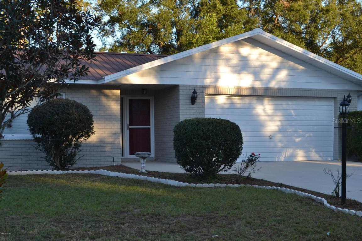 562 Silver Course Loop, Ocala, FL 34472