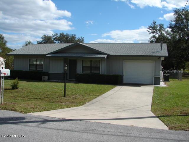 8 Pine Circle Dr., Ocala, FL 34472