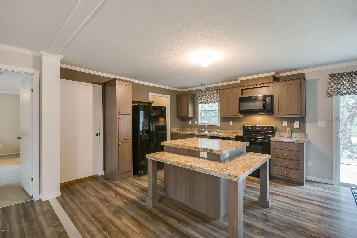 13451 NE 49th St., Williston, FL 32696