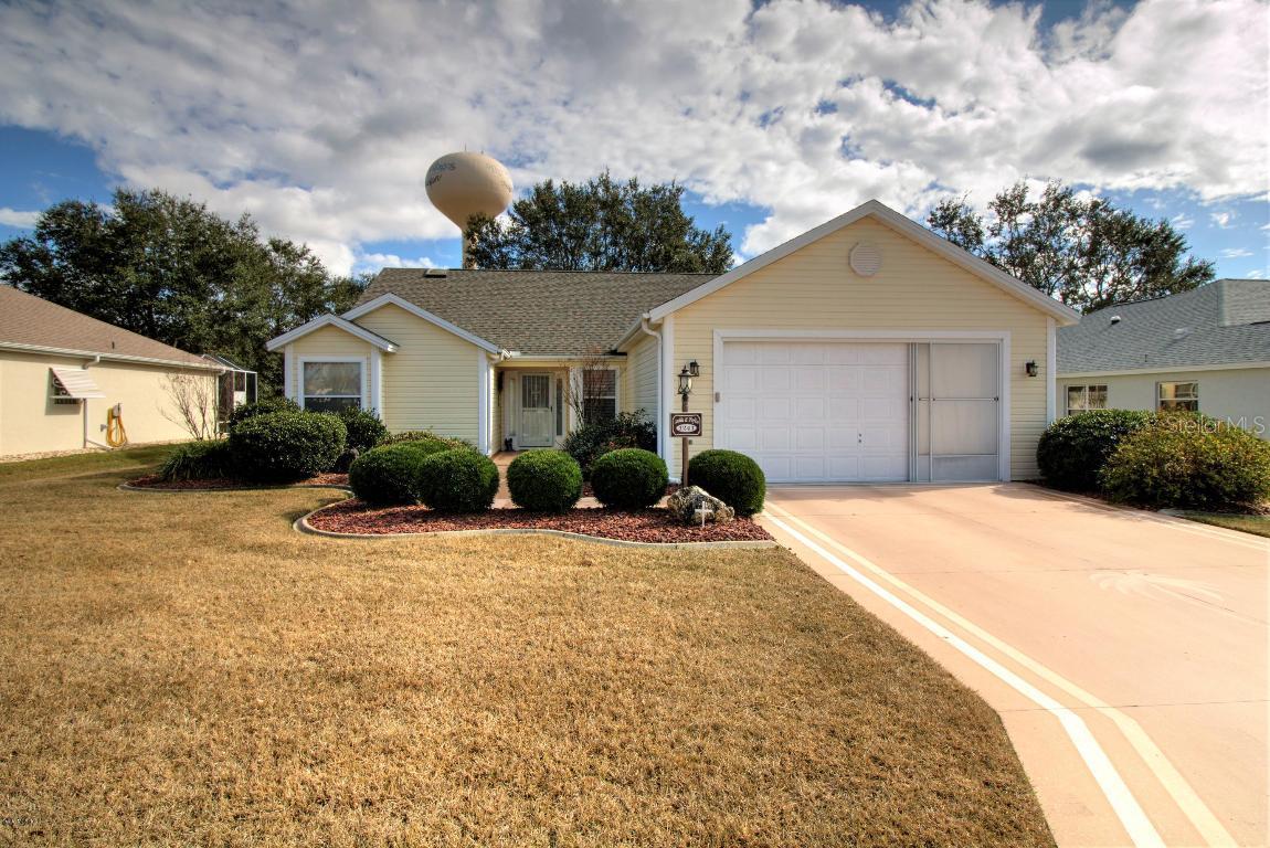 1241 Augustine Dr., The Villages, FL 32159