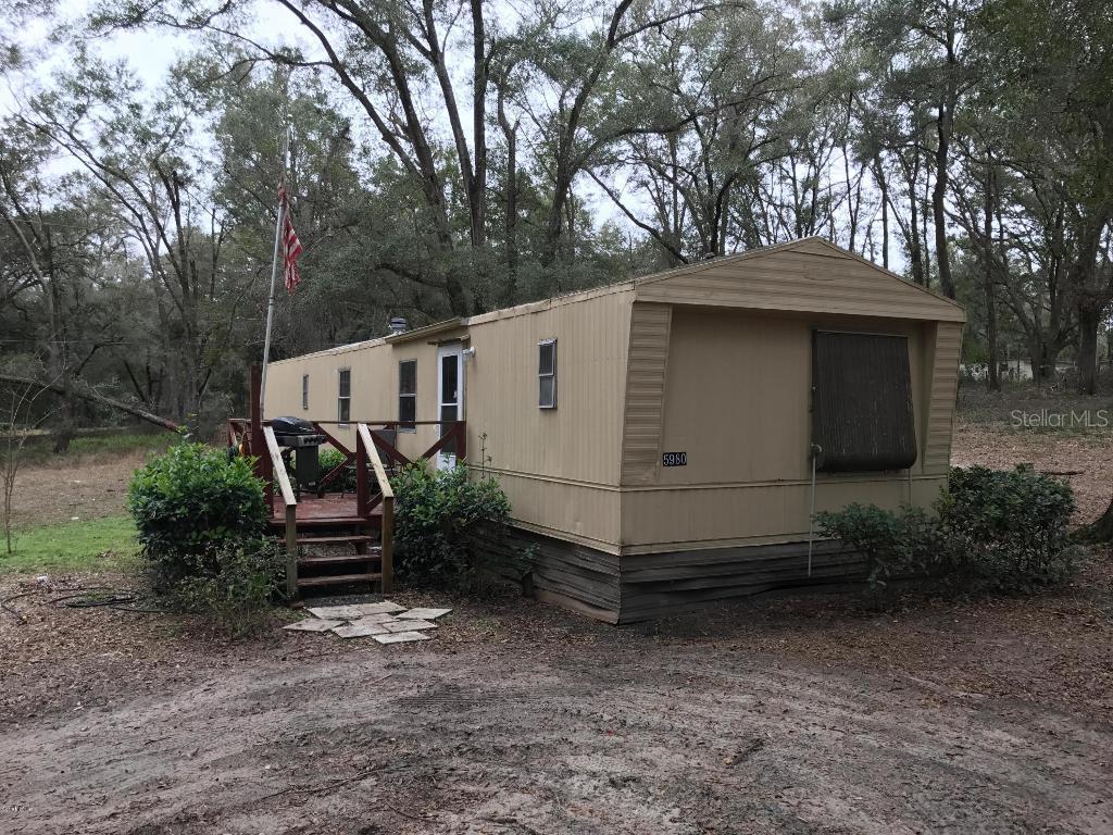 5980 S Highway 314a, Ocklawaha, FL 32179
